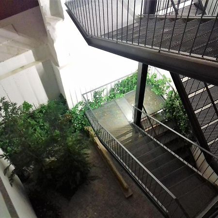 Oporto Delight 1 Luxury Apartment In Historic Center With Balcony Max 4 P Екстер'єр фото