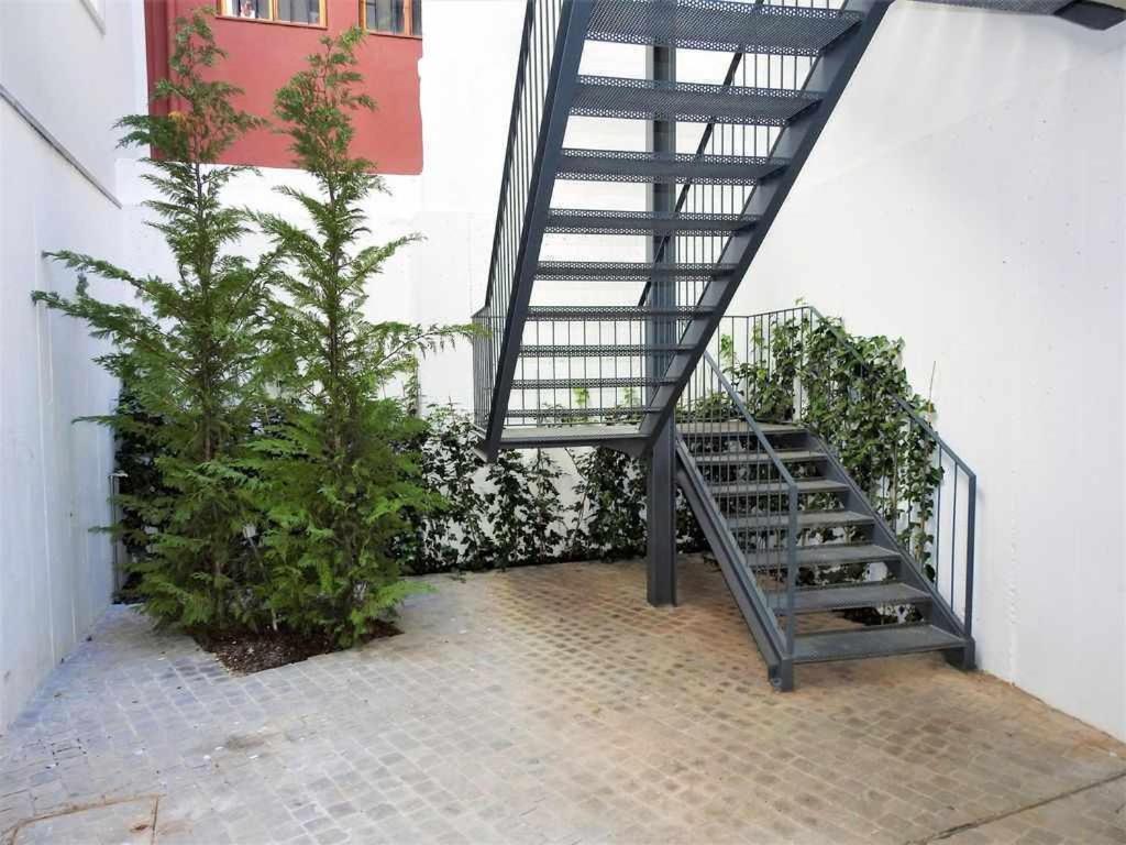 Oporto Delight 1 Luxury Apartment In Historic Center With Balcony Max 4 P Екстер'єр фото