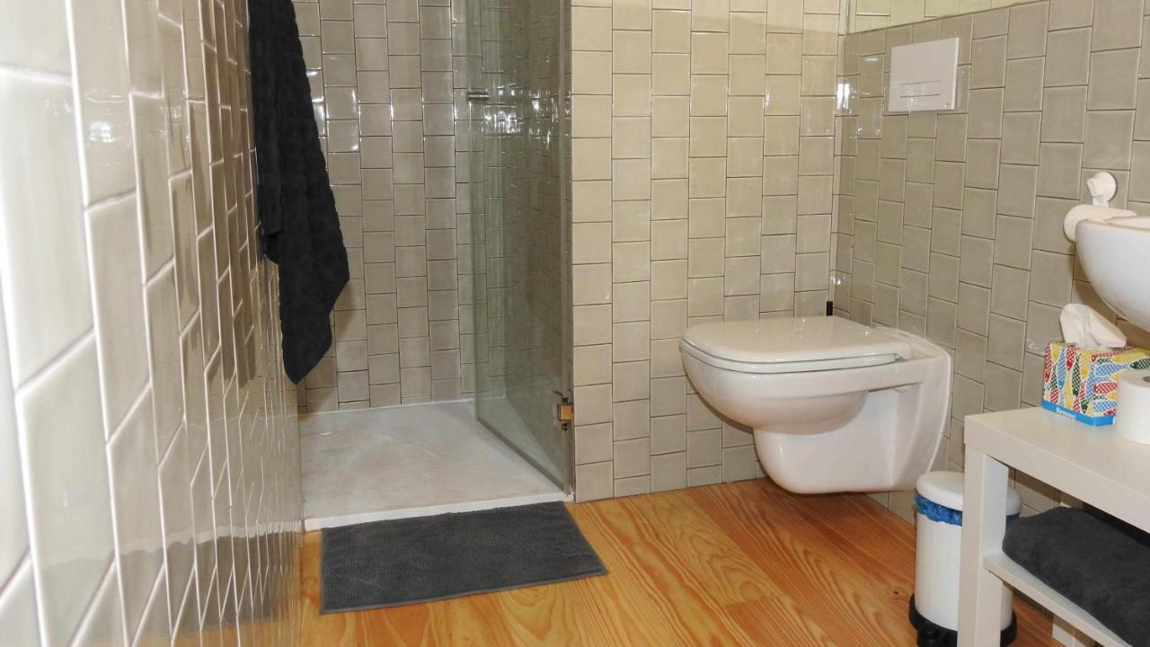 Oporto Delight 1 Luxury Apartment In Historic Center With Balcony Max 4 P Екстер'єр фото