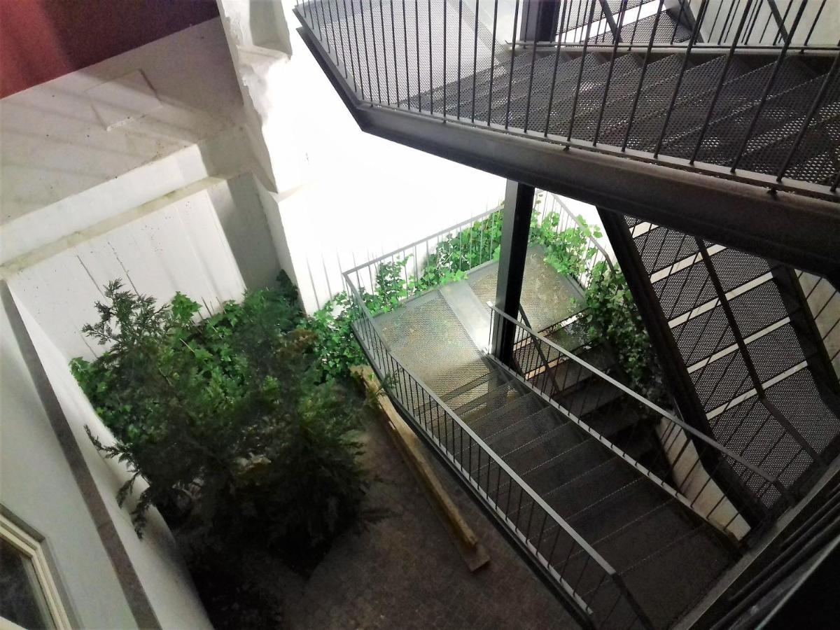 Oporto Delight 1 Luxury Apartment In Historic Center With Balcony Max 4 P Екстер'єр фото